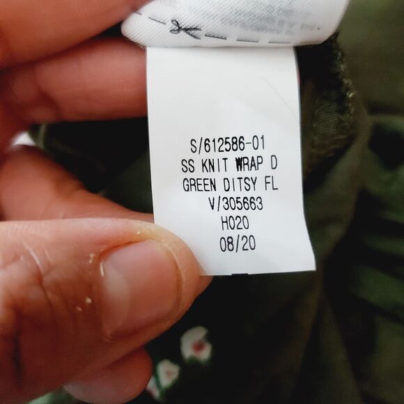 Gap Olive green floral wrap dress Size Large NWT Missing Belt - Picture 9 of 9